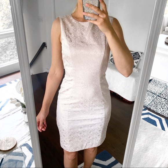 H&M Dresses & Skirts - 🐚 H&M OATMEAL COCKTAIL DRESS!